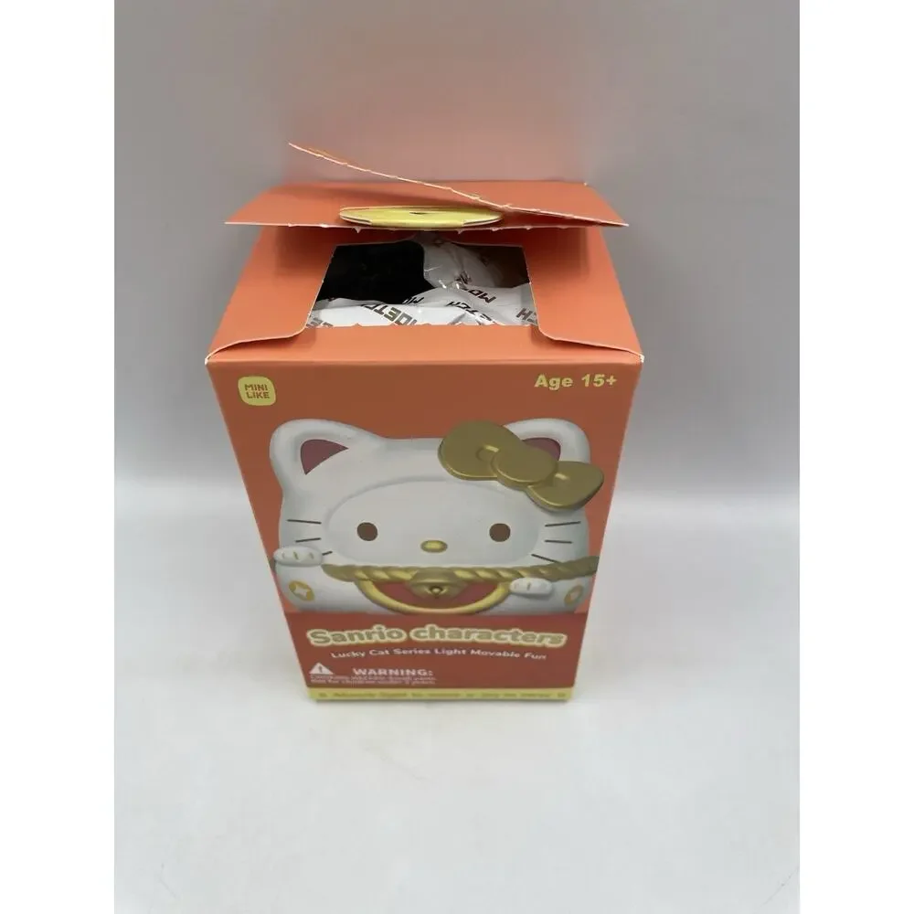 Sanrio Characters Lucky Cat Series Light Movable Fun Cinnamoroll